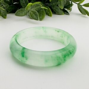 Natural Green Jade Quartz Piaohua Bangle Bracelet. Natural Quartz material.